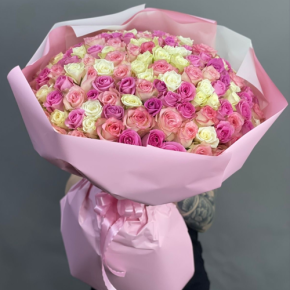 Букет из 151 кенийской розы микс (40 см) в Серпухове