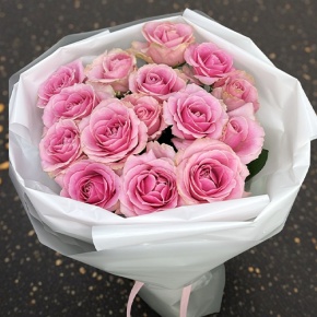 Букет из 15 пудровых роз (70 см) в Серпухове