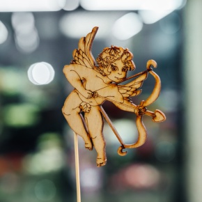 Топпер Купидон в Серпухове