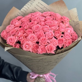 Букет из 15 кустовых коралловых роз (60 см) в Серпухове
