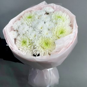 Букет из микса белых хризантем Магнум  в Серпухове