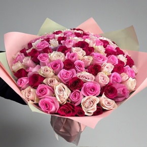 Букет "Ода любви" из 101 розы микс (40 см) в Серпухове