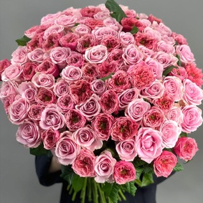 Нежный букет из 101 розы Риджентс парк и Аваланж микс  (70 см) в Серпухове