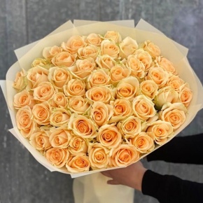 Букет из 51 розы Аваланж (60 см) в Серпухове