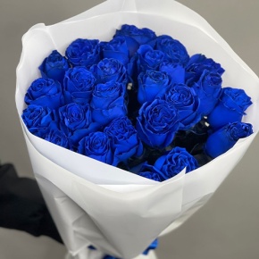 25 синих роз Эквадор (60 см) в Серпухове