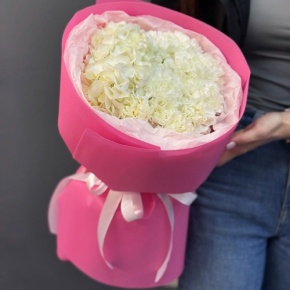 Букет "Гламур" из гортензии и диантусов в Серпухове